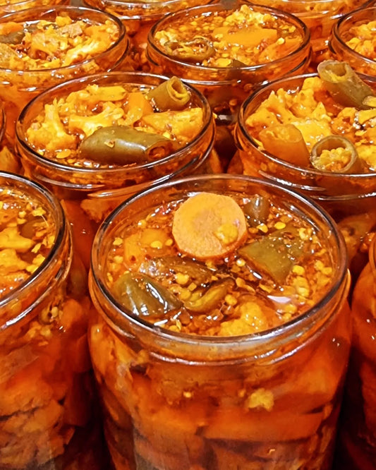Bahraini pickles Shefs