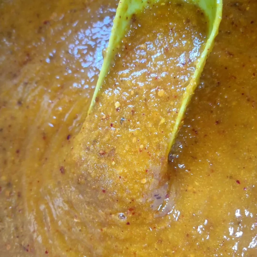 Yellow lemon hot sauce Shefs