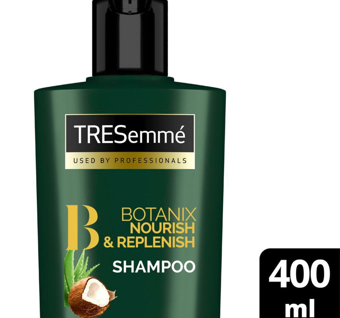 TRESemme Botanix Natural Nourish & Replenish Shampoo with Coconut Milk & Aloe Vera for Dry Hair 400 ml