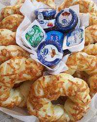 Simit (Turkish Sesame Bread Ring) Firin