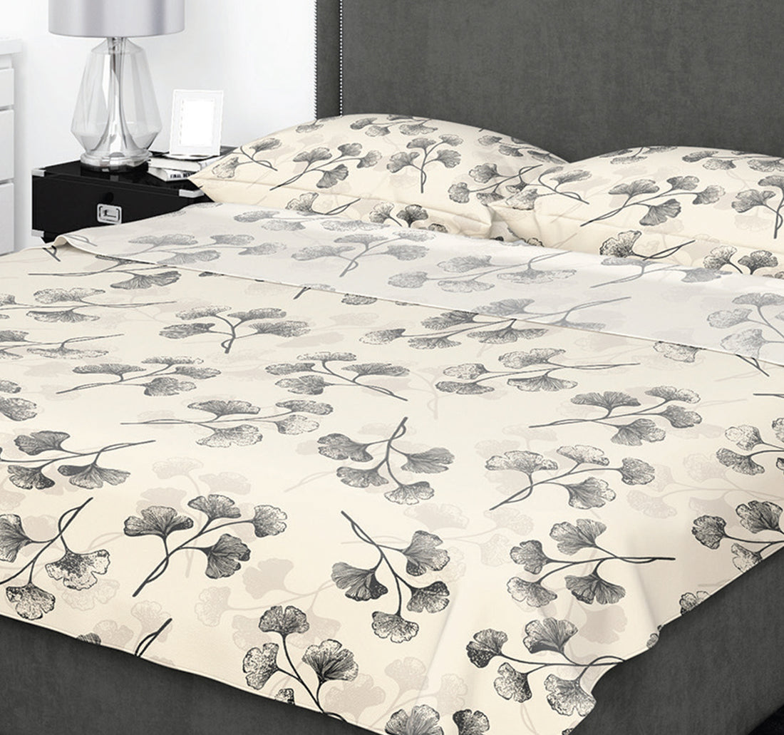 Maple Leaf Bed Sheet, 240 x 260 cm, Assorted