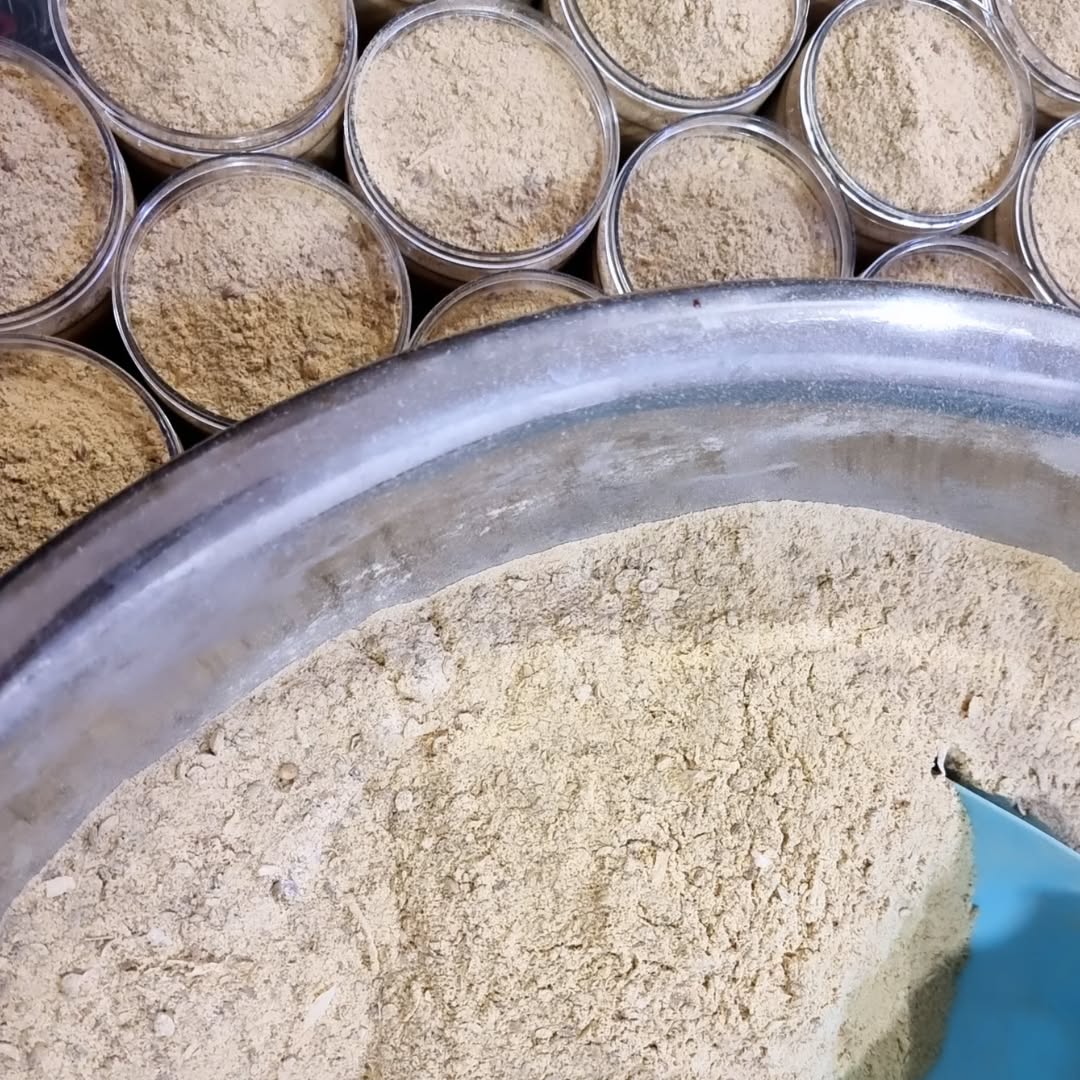 التوابل البيضاء