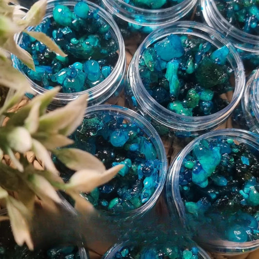 Al-Hojari frankincense scented with orchid flowers and blueberries