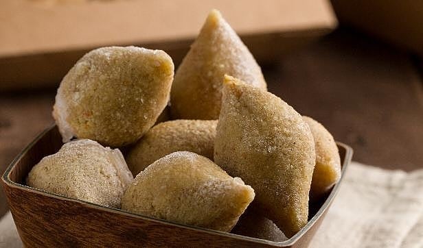 Vegetable Samosa/Spring Roll Al Lulu Kitchen