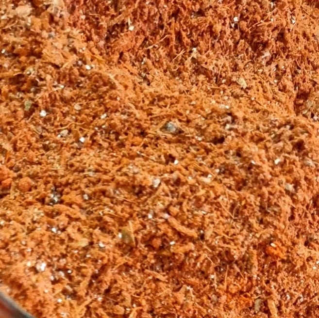 Cardamom and saffron Spice Mix