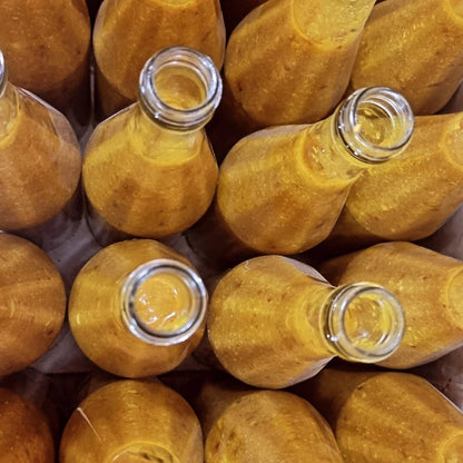 Yellow lemon sauce