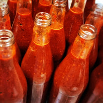 صلصة الفلفل الأحمر الحار