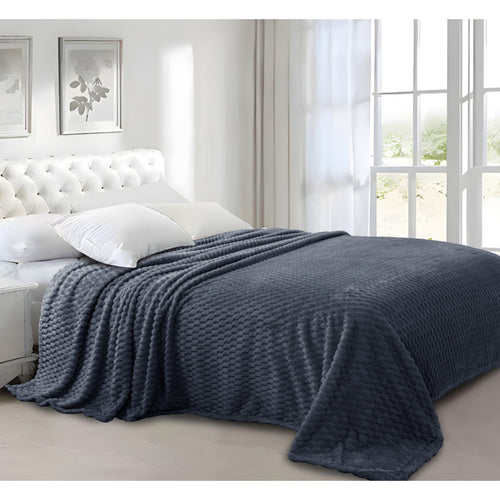 Maple Leaf Flannel Blanket 160x220cm Assorted