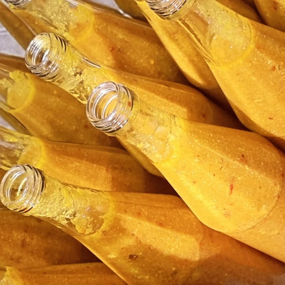 Yellow lemon sauce
