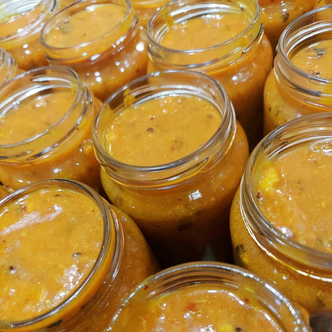 Yellow lemon ajar