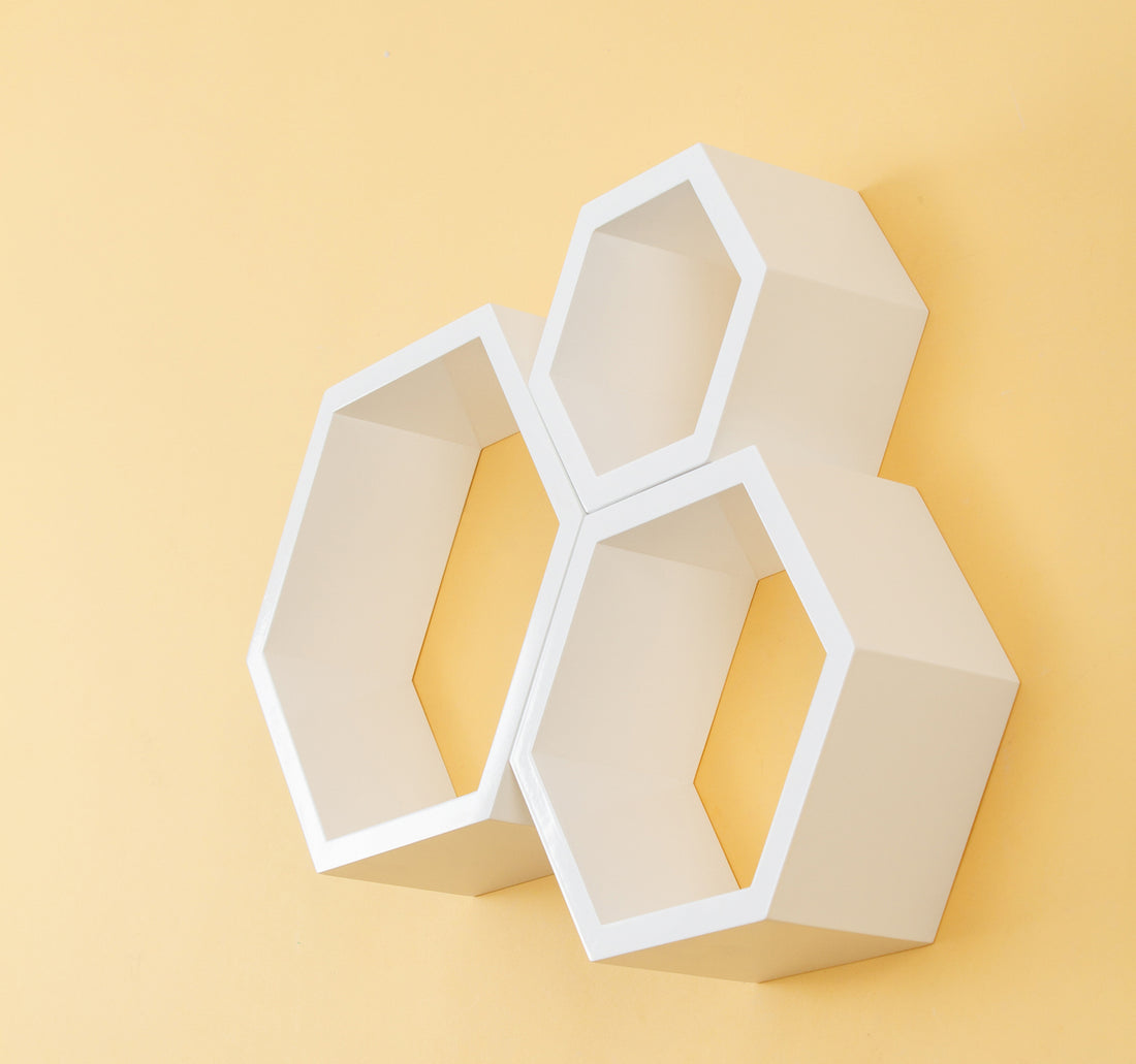 Maple Leaf Glossy Painting Wall Shelf 3 pcs Set, Black, 13023