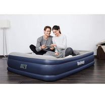 Best Way Tritech Airbed Queen built in AC Pump 67630