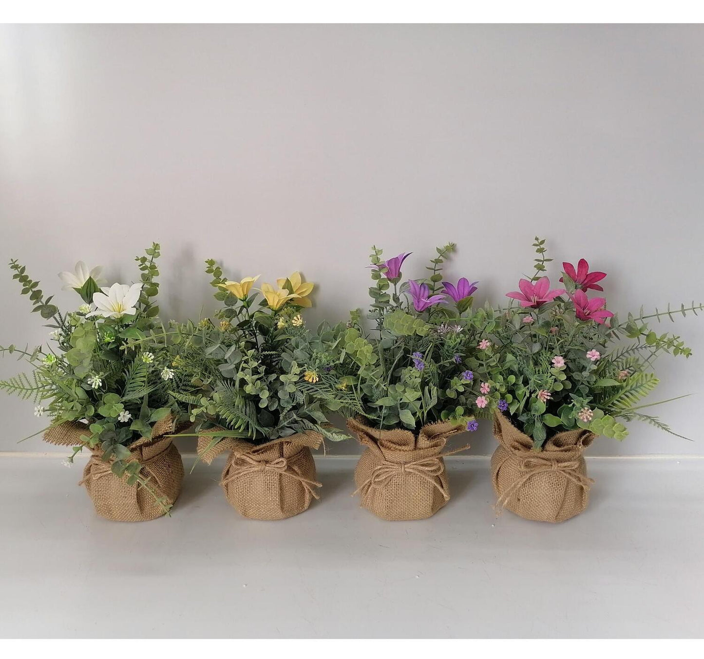 Maple Leaf Lilly Jute Artificial Bonsai Potted Flower Rose Per Pc