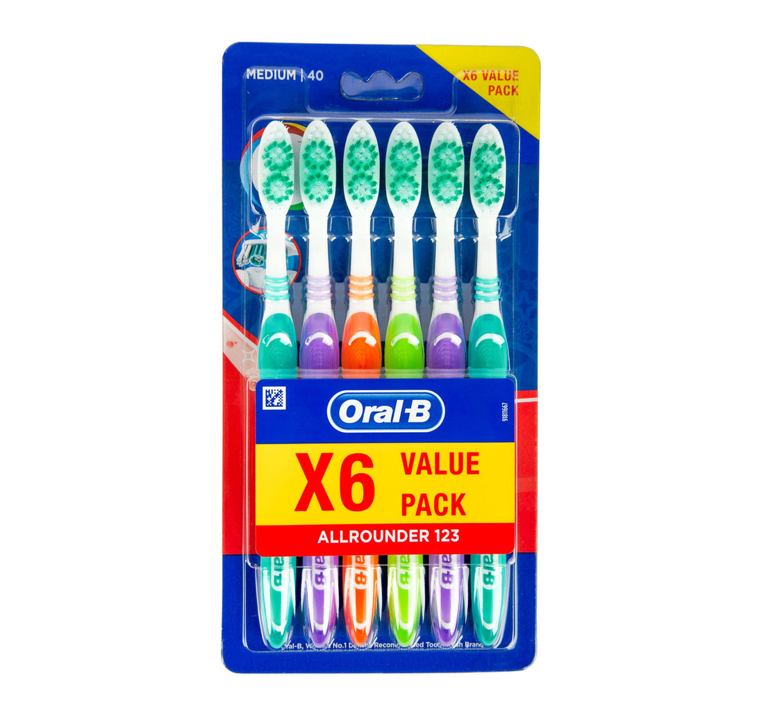 فرشاة أسنان أورال بي متعددة الاستخدامات 123 متوسطة الحجم، 6 قطع