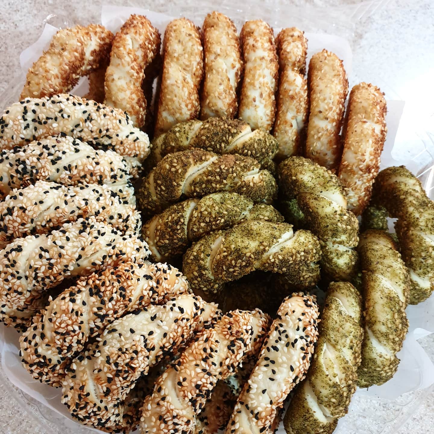 Simit (Turkish Sesame Bread Ring)
