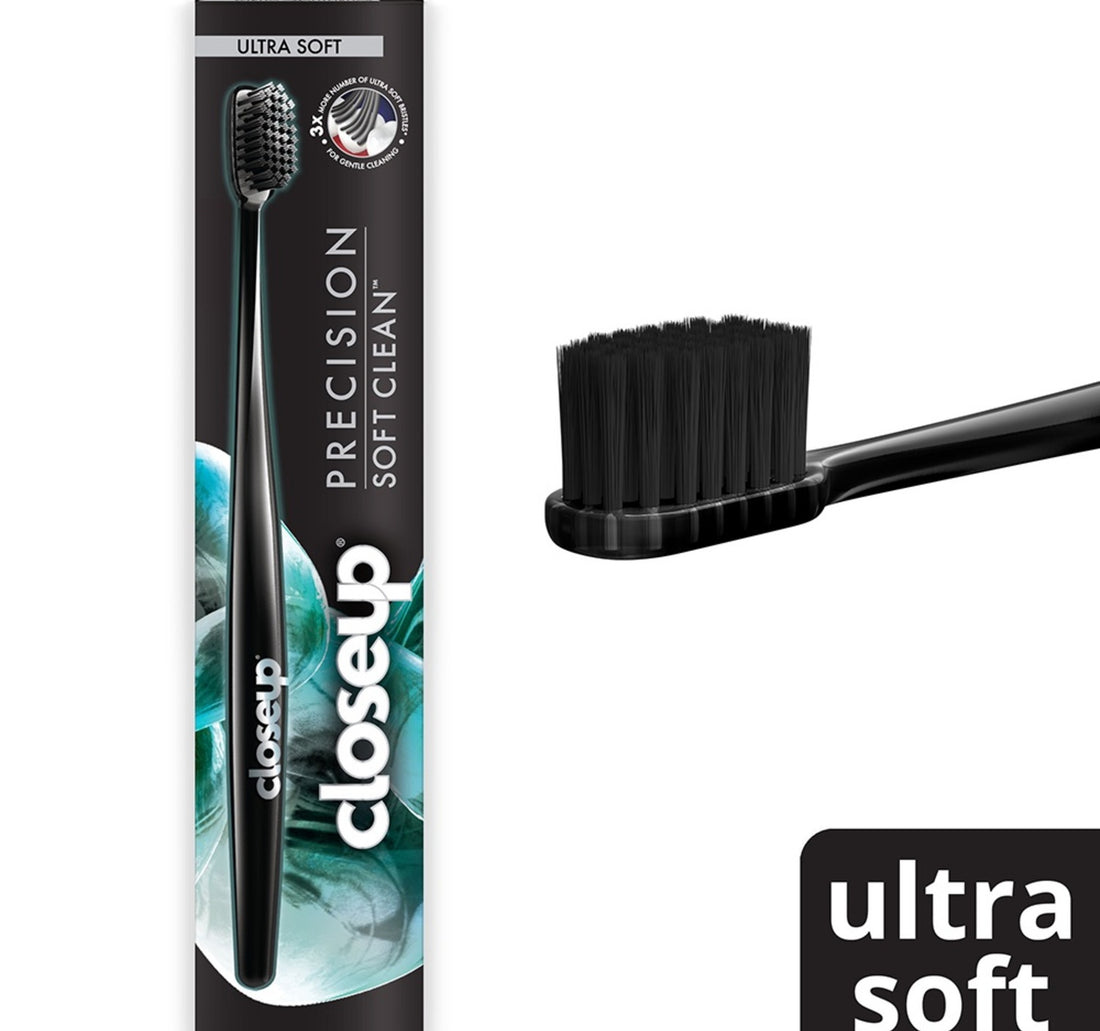 Closeup Precision Clean Toothbrush Assorted Color 1 pc