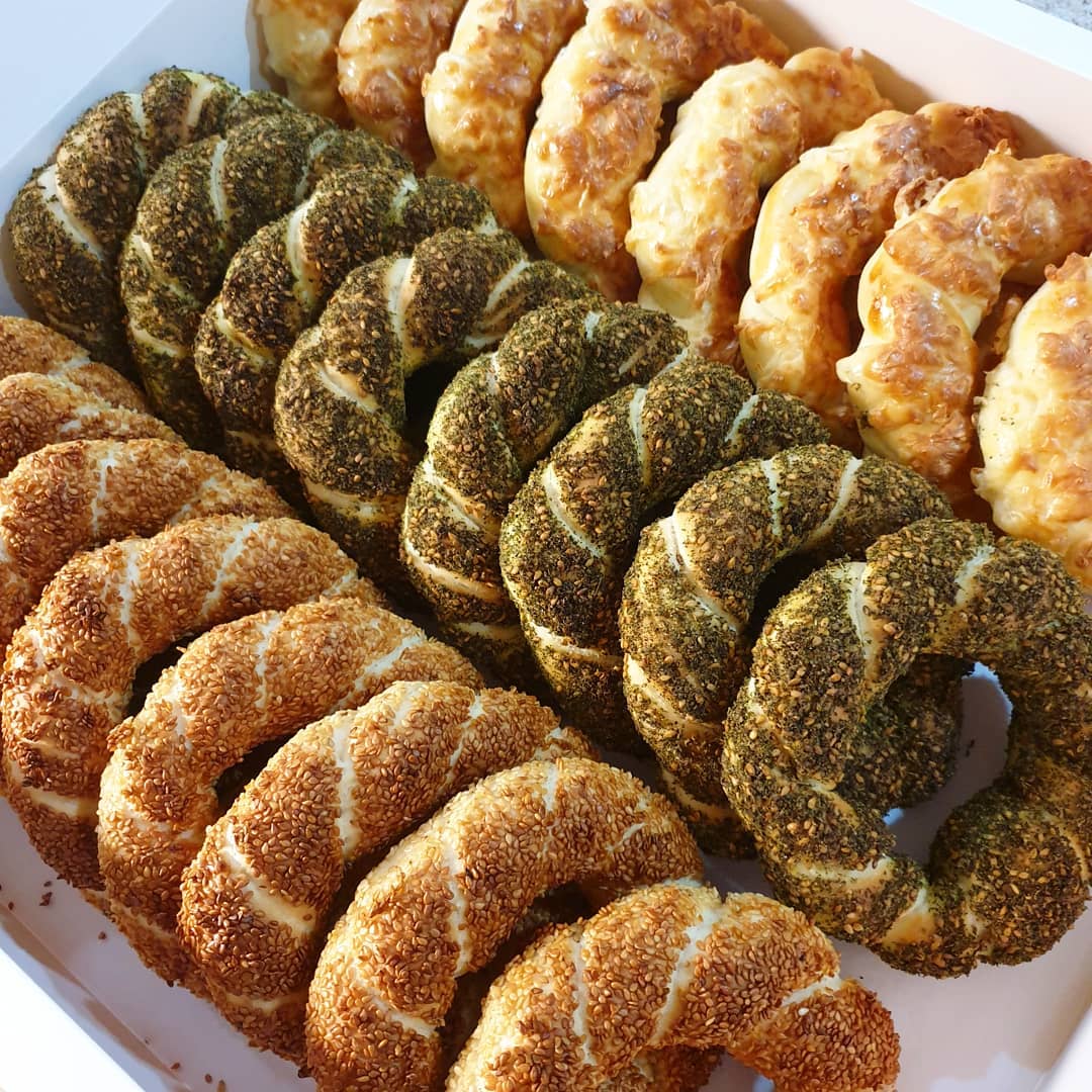 Assorted simit