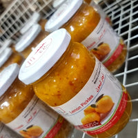 Yellow lemon hot sauce Shefs