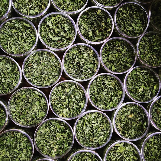 Dried parsley Leafs