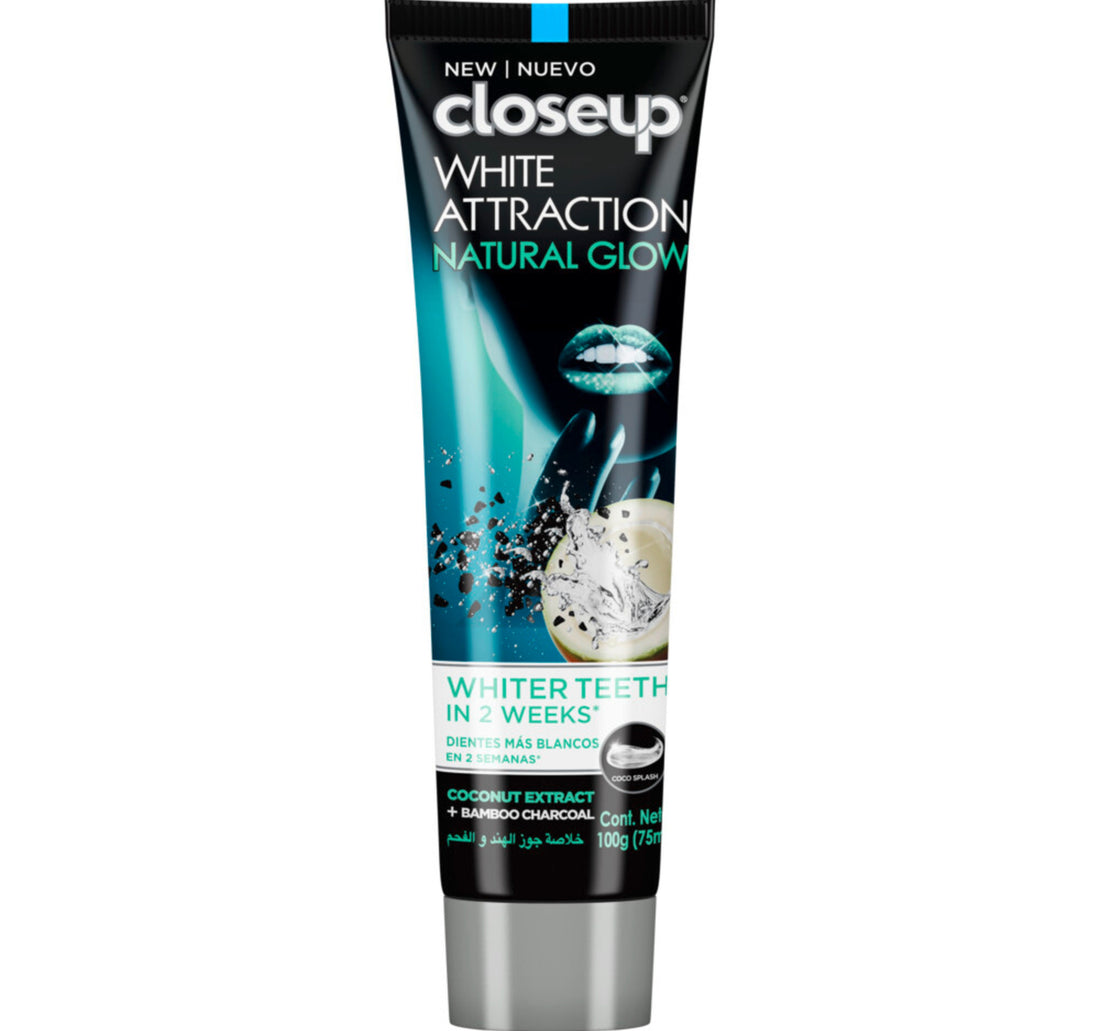 Closeup White Attraction Coconut Extract & Bamboo Charcoal Toothpaste 75 ml