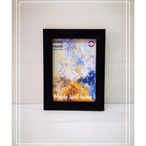Maple Leaf Wooden Photo Frame 13x18cm Black